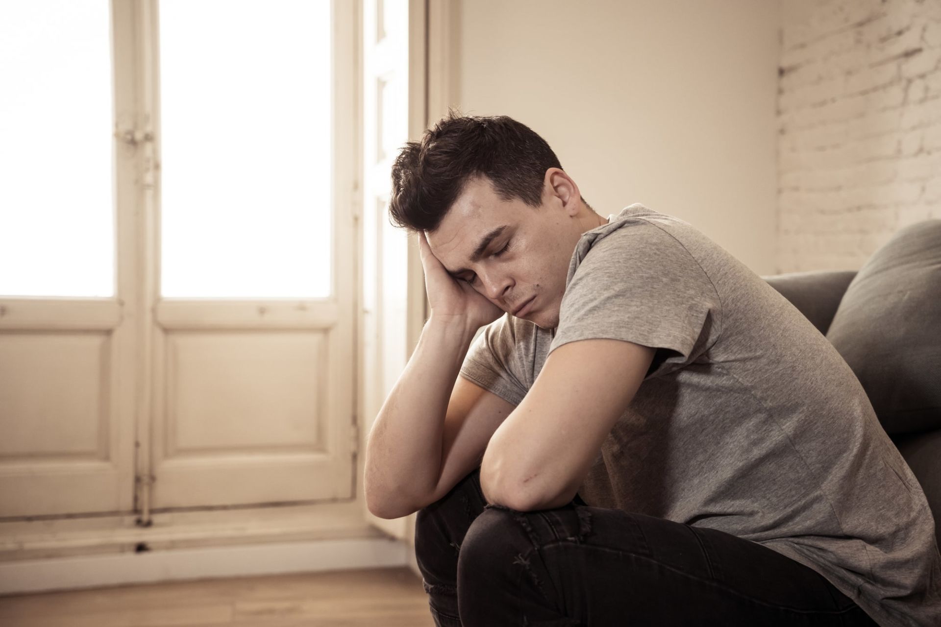Man suffering from dual diagnosis disorder seeking addiction treatment