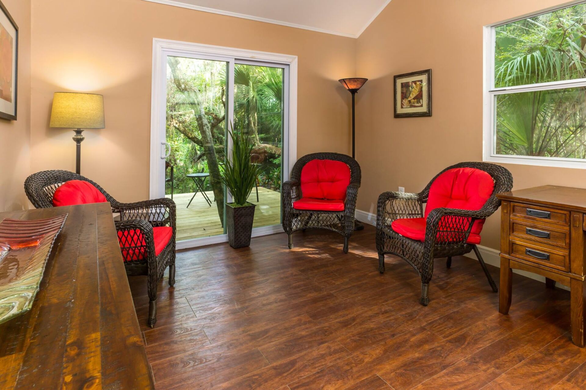 Lounge area at our drug and alcohol treatment center