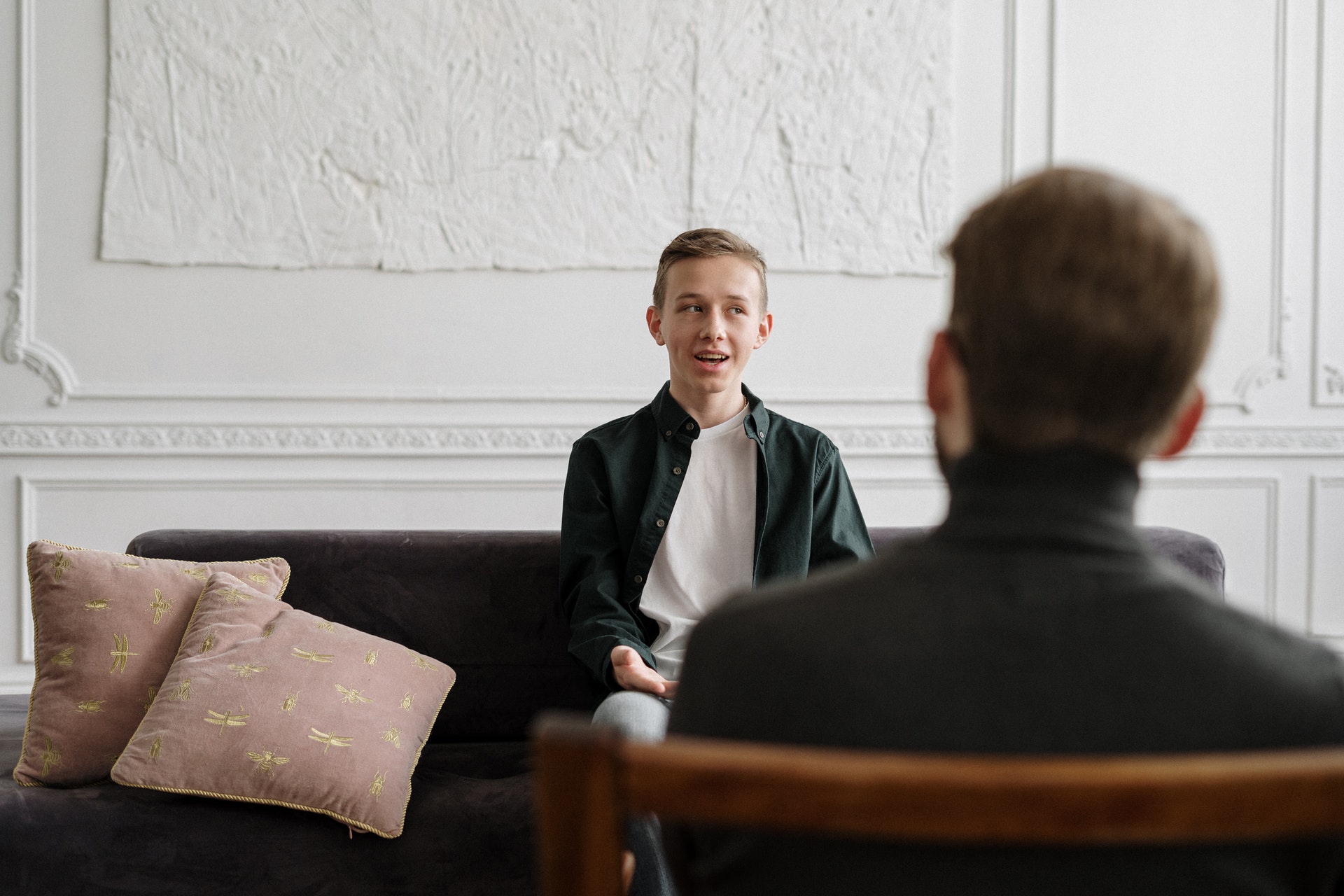young man in dual diagnosis treatment young man in dual diagnosis treatment session